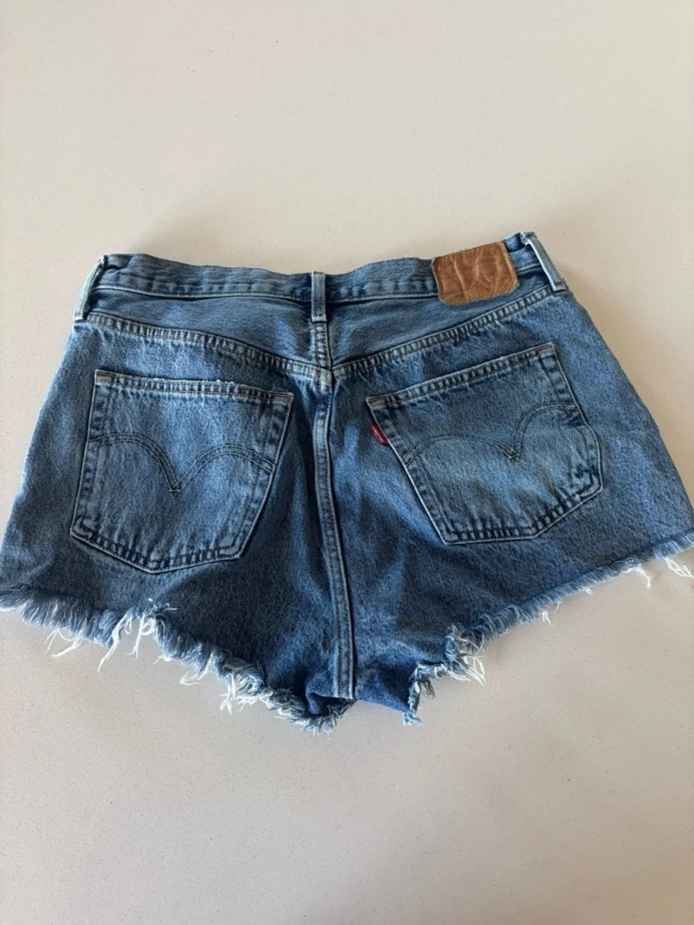 Levi’s 501 denim shorts - Picture 3 of 6